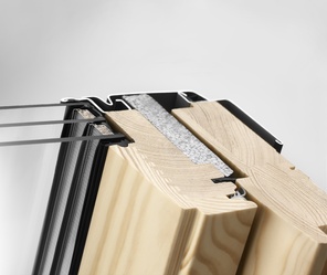 Stoglangis su rankena viršuje VELUX Standard GLL 1061 SK06