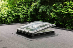 Nevarstomas langas plokščiam stogui VELUX CFP 0073U (60x90)