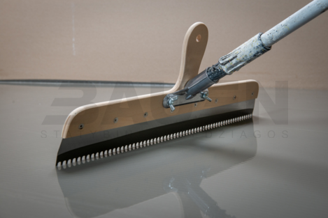 Išlyginamieji mišiniai | Grindų išlyginamasis mišinys KIILTO HardPlan (2-20 mm.) 20 Kg.