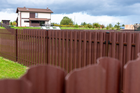 Metalinės tvoralentės | Tvoralentė 1,35 m Hanbud POLO RAL8017 MAT (Matinė)