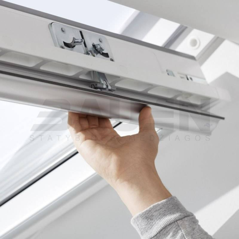Stogo langai | Stoglangis su rankena viršuje VELUX GLU 0051 MK06