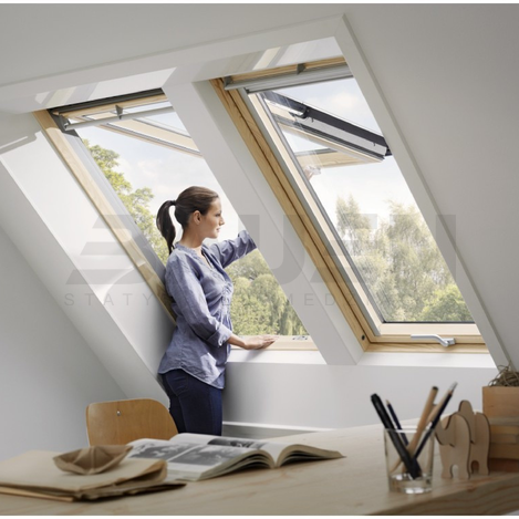 Stogo langai | Stoglangis su rankena viršuje VELUX Standard GLL 1061 CK02